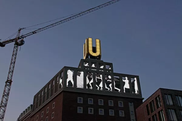 Bild: Dortmunder U-Turm: Medienfassade der Superlative