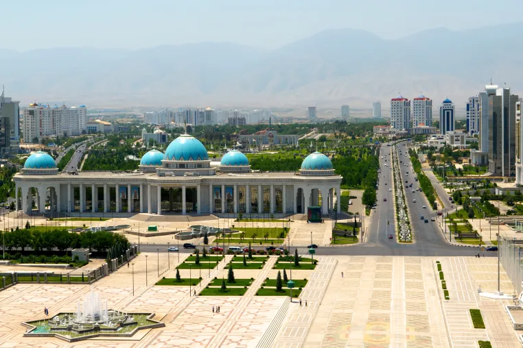 Bild: LKW-Transporte nach Turkmenistan: MARTIN internationale Spedition GmbH öffnet neue Handelswege