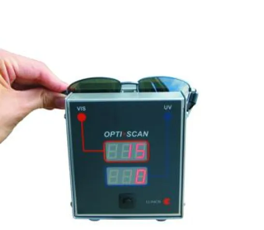 Der OPTI-SCAN by LUMOS zeigt den UV-Schutz von Sonnenbrillen Bild: Der OPTI-SCAN by LUMOS zeigt den UV-Schutz von Sonnenbrillen