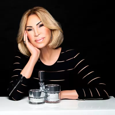Bild: Ab 07. Dezember 2019 bei CHANNEL21: Ricarda M. veredelt Magic Skin Care Basic-Linie mit Platin