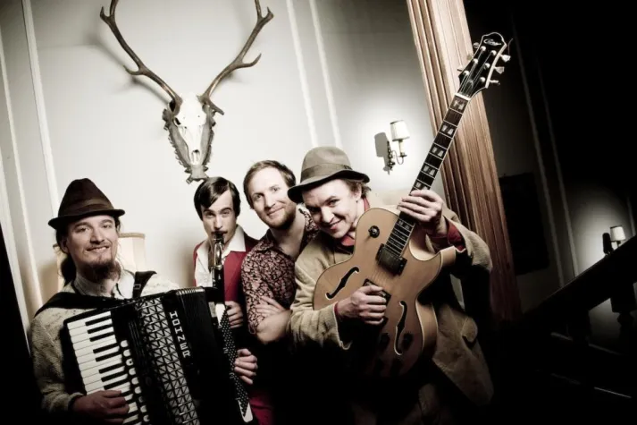 Bild: Volxmusik, Weltmusik, Kabarett: Gankino Circus gastiert in Windsbach