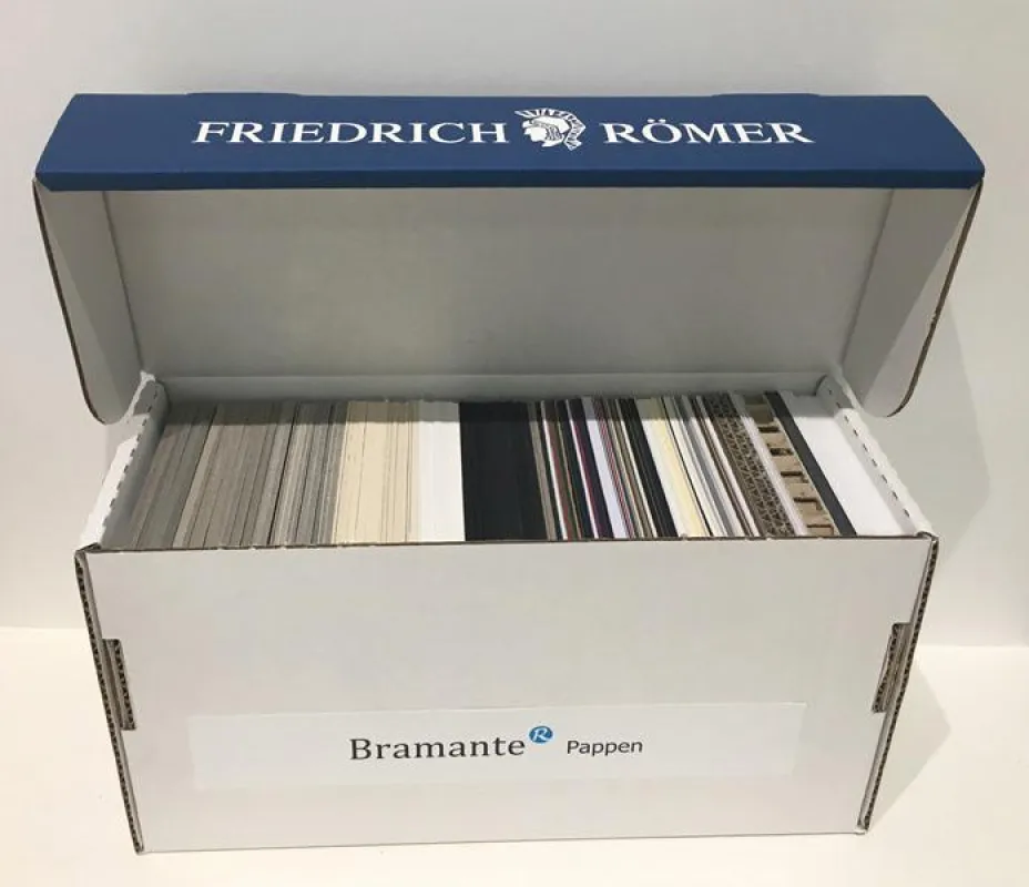 Friedrich Römer Musterkasten für Bramante Pappen