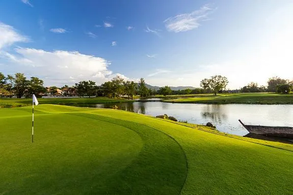 Golf Flatrate auf Phuket Bild: Golf Flatrate auf Phuket