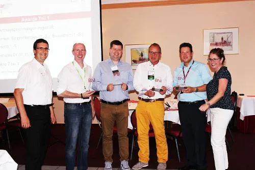 Bild: Beste Netzwerker der BNI-Region Bremen ausgezeichnet