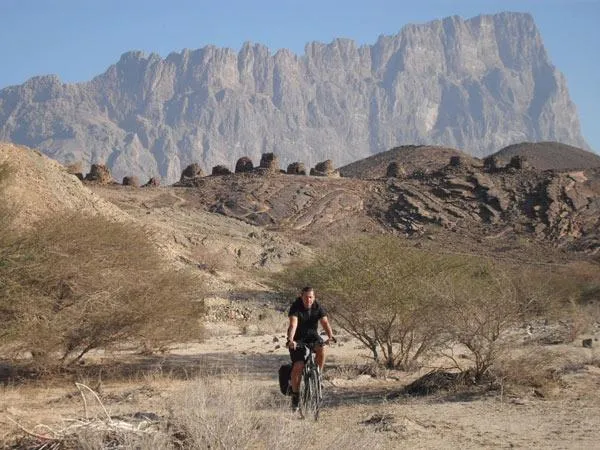 Bild: Mit dem Bike durch den Oman reisen