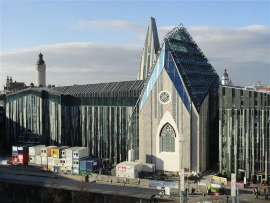 Bild: Benefizkonzert zugunsten der Schwalbennestorgel für die Universitätskirche St. Pauli am 5. Februar 2012