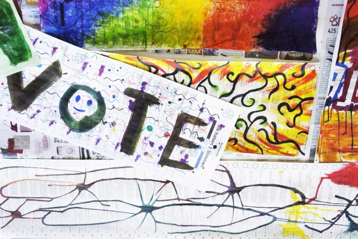 Bild: Demo-Kreativität für Jung und Alt. Auch der Pfarrer gestaltete hingebungsvoll einen Wahlzettel