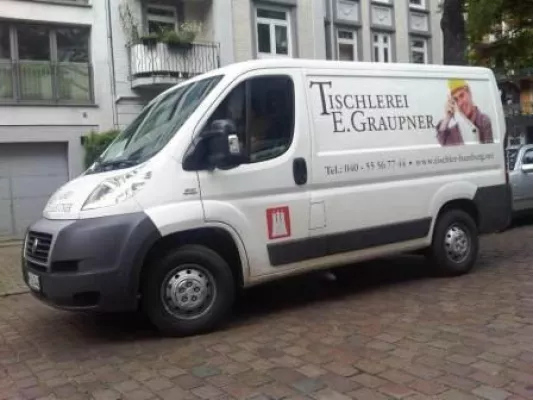 Bild: Tischlerei-Graupner kümmert sich um Fenster jeglicher Art in Hamburgs Westen