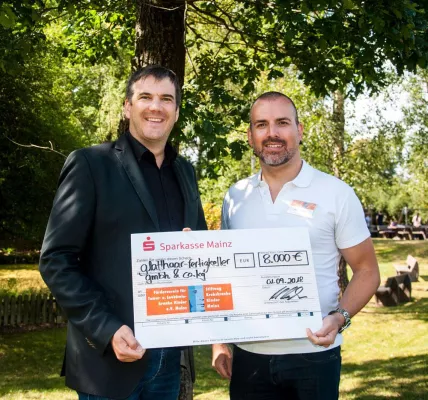 Bild: glatthaar-fertigkeller spendet 8.000 Euro an Förderverein für Tumor- und Leukämiekranke Kinder e.V. Mainz