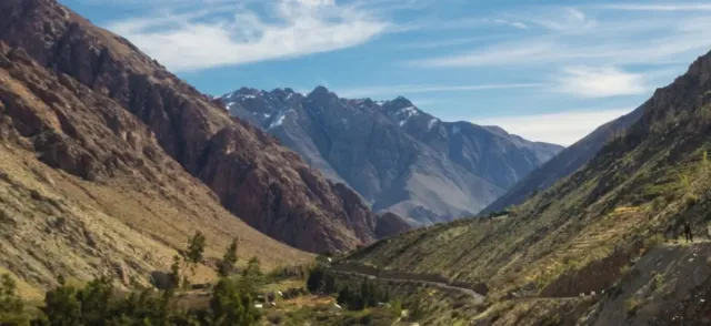 Bild: Rua Gold: Bohrerfolg mit bis zu 83,4 g/t Gold - Gold und Antimon-Projekt Auld Creek wächst deutlich