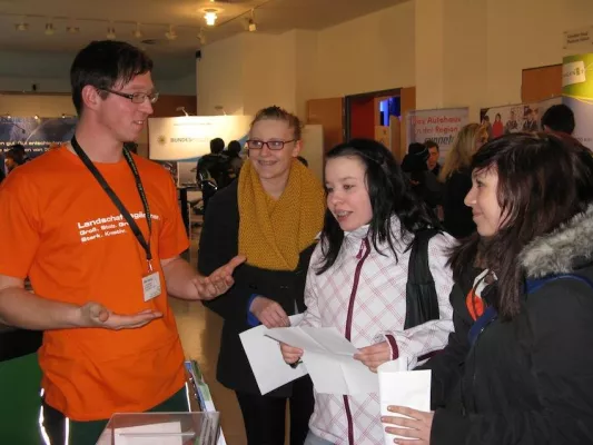 Bild: Erfolgreiche FGL-Teilnahme am 16. Saalfelder Berufsinformations-Markt