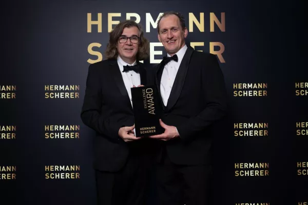 Bild: 1. SpeakerSlam in Sachsen: Ronny Kreher überzeugt mit Expertise zum Thema 'Steuern sparen mit Immobilien'