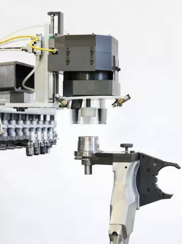 Saubere Spannung: Kegelreinigungsgeräte von T+S-JAKOB Bild: Saubere Spannung: Kegelreinigungsgeräte von T+S-JAKOB