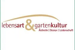 Besondere Edelstahlkamine bereichern das Angebot der Grünen Lust, dem Markt für grüne Produkte und Ideen Bild: Besondere Edelstahlkamine bereichern das Angebot der Grünen Lust, dem Markt für grüne Produkte und Ideen