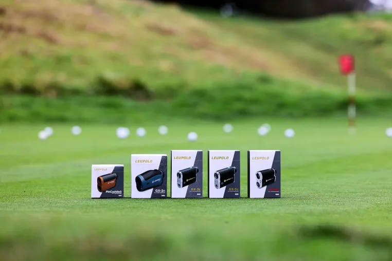 Bild: dublisGolf: Mit den Leupold Golf Laser Entfernungsmessern in die neue Golfsaison 2023 starten