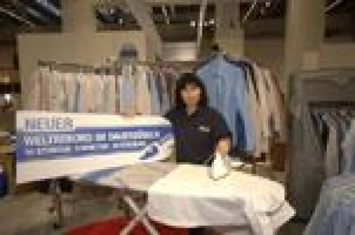 Bild: 555 Hemden in 57 Stunden 38 Minuten gebügelt / Weltrekord im Dauerbügeln mit „SPRINT-Blitzbügler“ aufgestellt