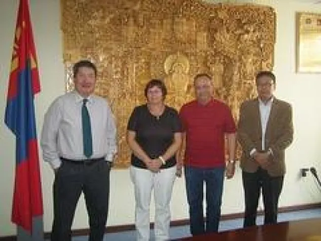 Bild: Gespräche im Ministerium für Umwelt, Energie und Tourismus in Ulan Bator, Hauptstadt der Mongolei