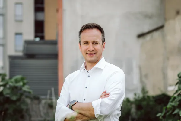 EWE CIO Christian Arnold ist neuer CEO von PV-Anbieter EIGENSONNE Bild: EWE CIO Christian Arnold ist neuer CEO von PV-Anbieter EIGENSONNE