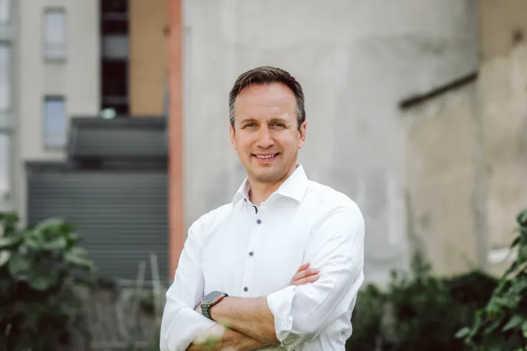 Bild: EWE CIO Christian Arnold ist neuer CEO von PV-Anbieter EIGENSONNE