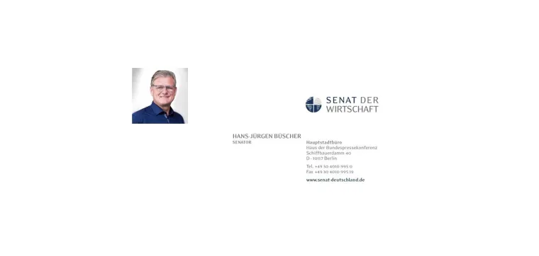 Jürgen Büscher wird Senator Bild: Jürgen Büscher wird Senator