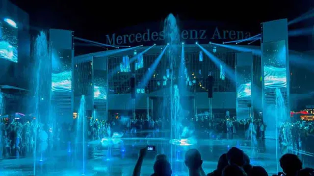 Bild: Eröffnung des Mercedes-Platzes Berlin mit ELATION