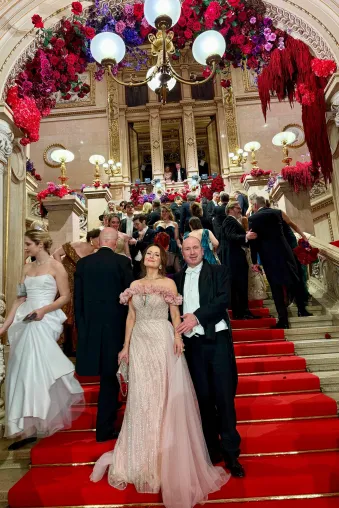 Bild: Opernball 2026: Marvin und Dr. Sina Schertl in exklusiver Loge mit Glööckler und Hoheit Habsburg