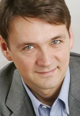 Bild: Visitenkartenparty.biz am 04.Mai in Bielefeld - vor der WM-/Sommerpause noch lukrative Geschäftskontakte knüpfen