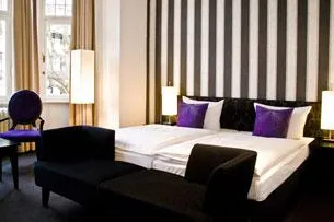 DER VARTA-FÜHRER - Hotel der Woche: Villa Godesberg in Bonn Bild: DER VARTA-FÜHRER - Hotel der Woche: Villa Godesberg in Bonn