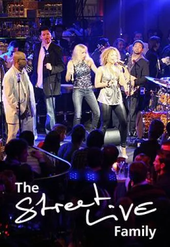 Joe Whitney & The StreetLIVE Family gewinnen Conga Award als beste Partyband Deutschlands Bild: Joe Whitney & The StreetLIVE Family gewinnen Conga Award als beste Partyband Deutschlands