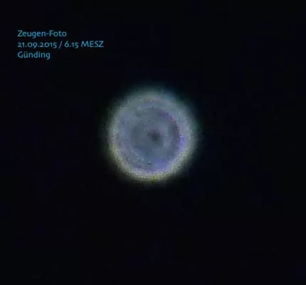 Bild: 'Strange Star' - UFO-Königin: 'Wissen Sie wie oft wir die Venus zur Landefreigabe gebeten haben?'