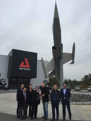 Bild: AED gibt Partnerschaft mit Epson bekannt