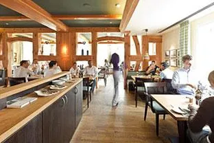 Bild: DER VARTA-FÜHRER - Restaurant der Woche: Restaurant Fischhaus am Schaalsee in Zarrentin
