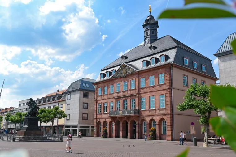Bild: Digitale Souveränität im Zahlungsverkehr: Hanau setzt auf Wero