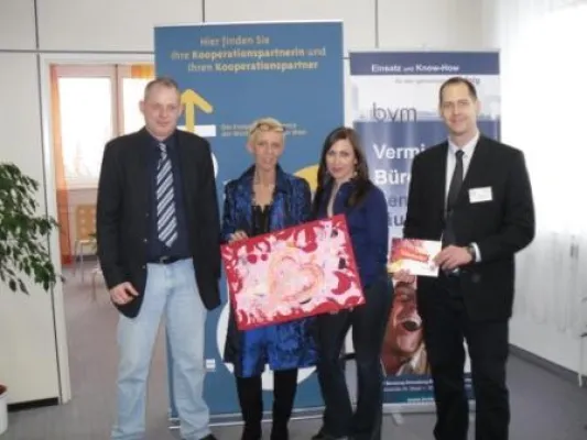 Bild: Kooperation von Kunst und Wirtschaft - Eröffnung der Ausstellung „hungry hearts“