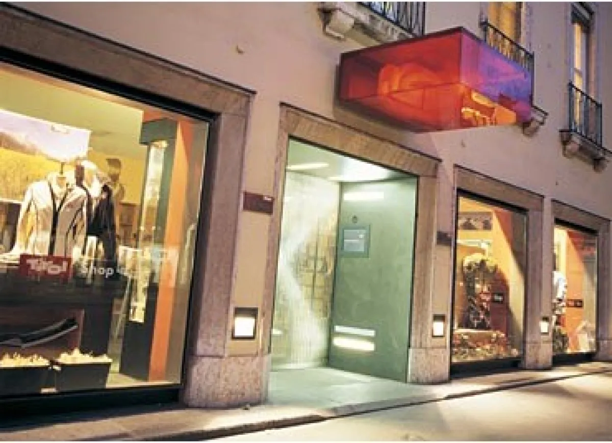 Das Aushängeschild der Tirol Werbung, der Tirolshop in der Innsbrucker Maria – Theresien - Strasse