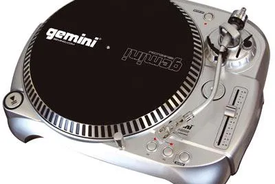 Das Neueste in Sachen Turntables - Gemini bringt TT-2000 auf den Markt Bild: Das Neueste in Sachen Turntables - Gemini bringt TT-2000 auf den Markt