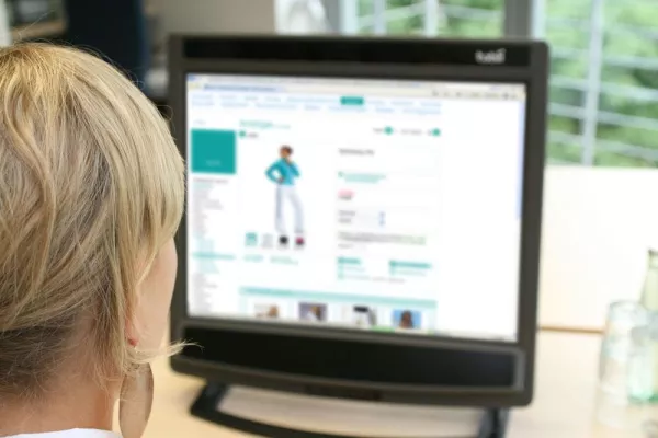 Bild: Schöne neue Medienwelt im Versandhandel: Nicht alles wird vom Verbraucher gewünscht und akzeptiert