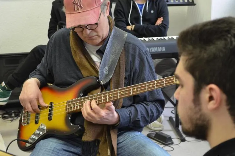 Bild: Anmeldeschluss an der Berufsfachschule für Rock, Pop und Jazz München