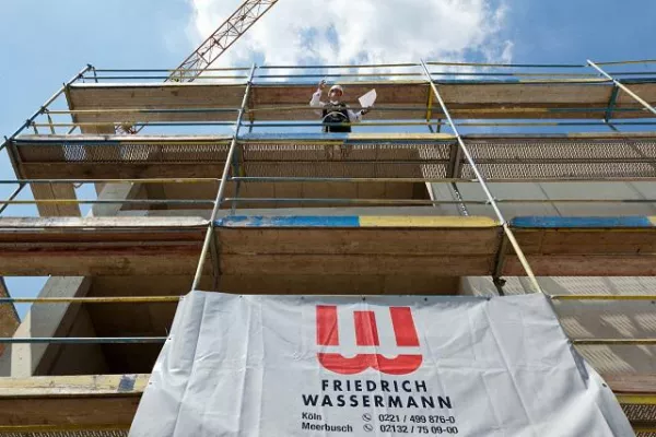 Bild: Richtfest für 1. Bauabschnitt des „Passepartout“ im TRIOTOP Köln