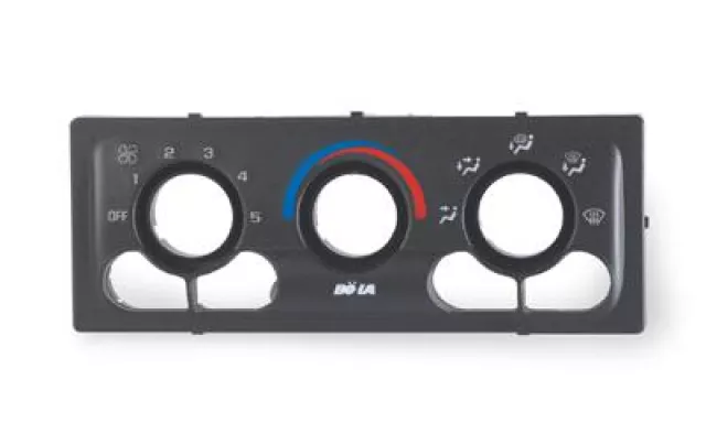 Bild: SABIC gibt eine bedeutende Portfolio-Erweiterung bekannt und führt drei neue technische LEXAN™ Folienprodukte