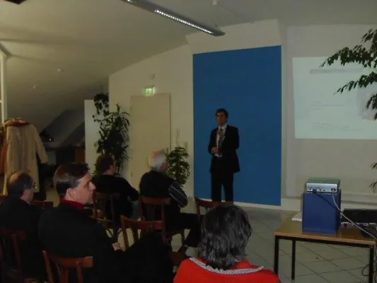 Gehirnforschung + Wissensmanagement = Informationen für das Projektmanagement Bild: Gehirnforschung + Wissensmanagement = Informationen für das Projektmanagement