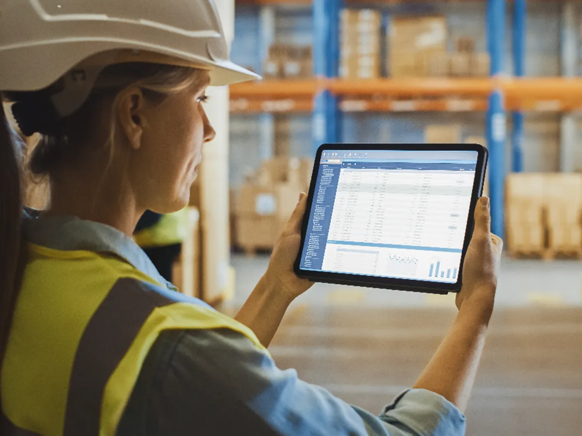 Regalprüfer-Software - Regalprüfung & Regalinspektion mit Wartungsplaner (© Hoppe Unternehmensberatung)