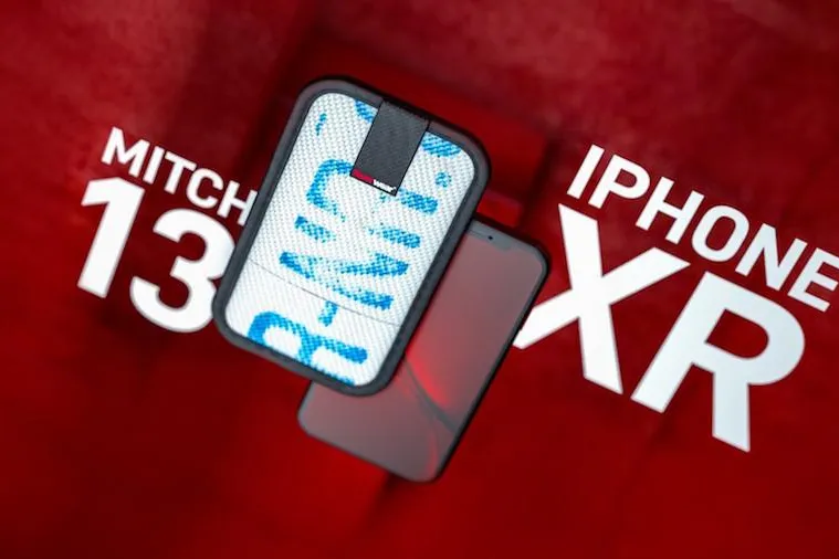 Bild: Mit Feuerwear alles in Sicherheit: Smartphone-Hülle Mitch jetzt auch für das iPhone XR erhältlich
