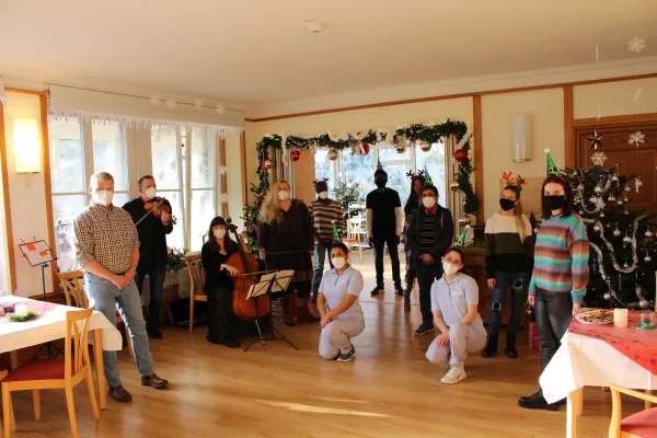 Bild: Winter-Wunderland verzaubert Senioren