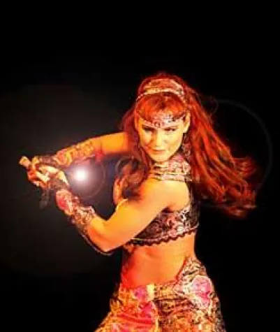 Der Weiblichsten aller Tänze Bild: Der Weiblichsten aller Tänze