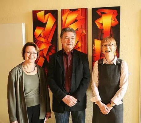 Bild: Die KUNST zu LEBEN – Ausstellung und Patientenvortrag in Bonner Praxisnetzwerk für Onkologie