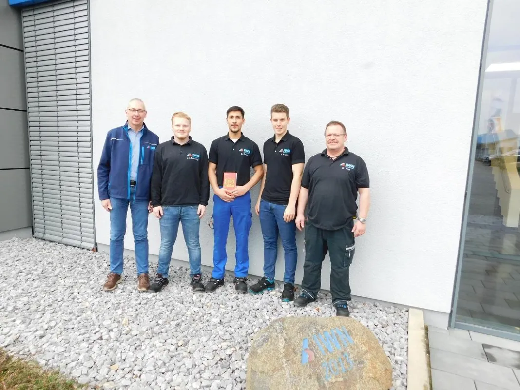 (v.l.n.r.) Reinhold Schulte, Jack Bainbridge, Kagan Ersoy, Daniel Reger und Holger Popp