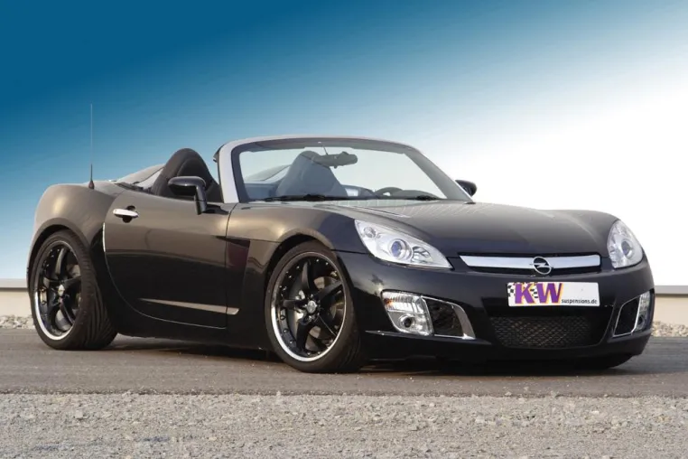 Bild: Sportlicherer Auftritt und agileres Fahrverhalten:KW-Gewindefahrwerk V3 den neuen Opel GT