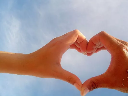 Bild: Besondere Vorteilsangebote zum Valentinstag von meventi