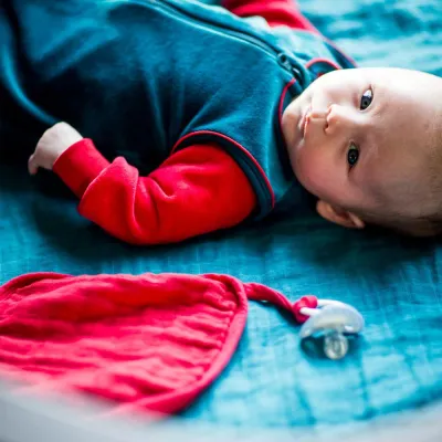 Neu: farbenfrohe hydrophile Kollektion für Neugeborene Bild: Neu: farbenfrohe hydrophile Kollektion für Neugeborene